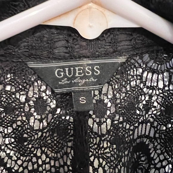 Lacy professional button up tank - Picture 2 of 2